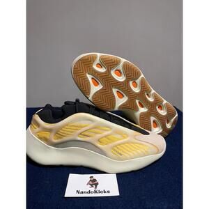 Adidas Yeezy 700 V3 Safflower Mens Size 12 NEW